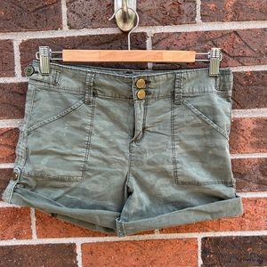 Sanctuary cuffed hiker camp shorts